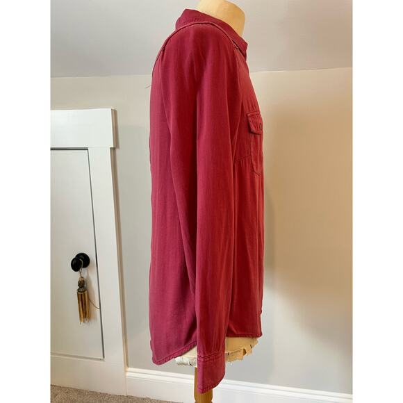 LOVE 8 Womens Button Down Shirt SZ SMALL NWT - Picture 2 of 6